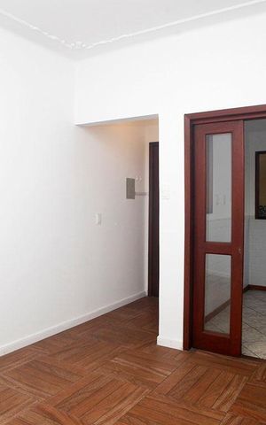 Apartamento para alugar com 79m², 3 quartos e sem vagaSala