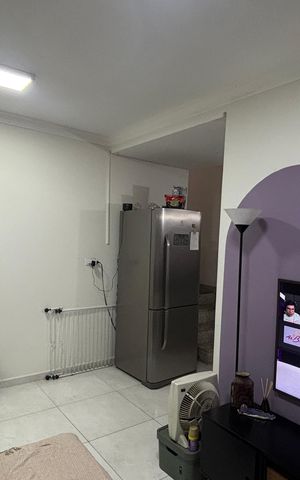 Apartamento à venda com 81m², 2 quartos e 1 vaga Apartamento à venda com 81m², 2 quartos e 1 vagaSala