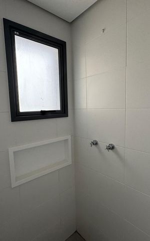 Apartamento à venda com 64m², 2 quartos e 2 vagasBanheiro da Suíte 2
