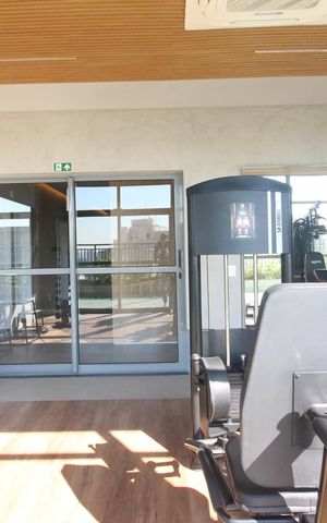 Apartamento à venda com 64m², 2 quartos e 2 vagasÁrea comum - Academia