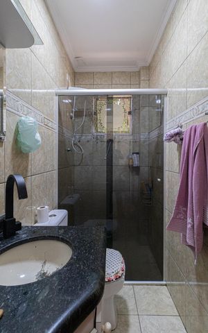 Apartamento à venda com 52m², 2 quartos e 1 vaga Apartamento à venda com 52m², 2 quartos e 1 vagaBanheiro