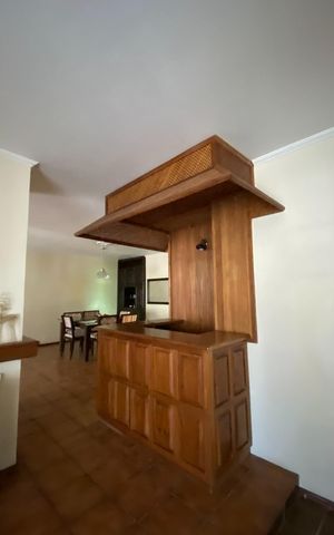 Casa à venda com 300m², 4 quartos e 5 vagas