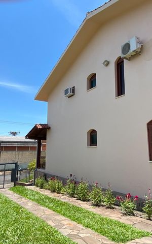 Casa à venda com 300m², 4 quartos e 5 vagas