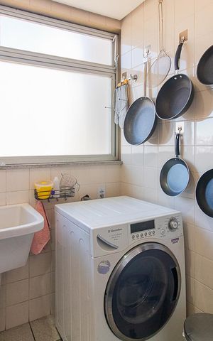 Apartamento à venda com 200m², 3 quartos e 2 vagasÁrea de Serviço