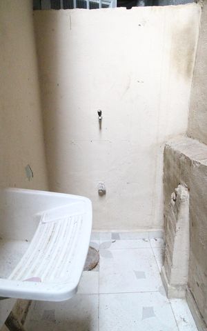 Casa para alugar com 40m², 1 quarto e sem vagaÁrea de Serviço