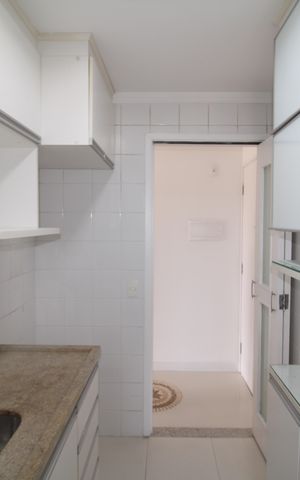 Apartamento à venda com 72m², 2 quartos e 2 vagasCozinha