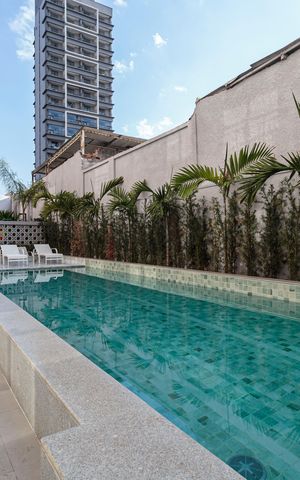 Apartamento à venda com 36m², 2 quartos e sem vagaÁrea comum - Piscina