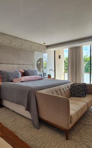 Casa de condomínio à venda com 680m², 5 quartos e 3 vagas Casa de condomínio à venda com 680m², 5 quartos e 3 vagasSuíte 3