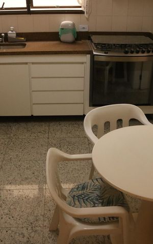Apartamento à venda com 127m², 3 quartos e 2 vagasCozinha