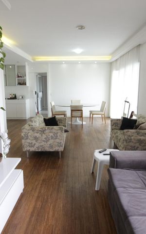 Apartamento à venda com 137m², 3 quartos e 2 vagasSala
