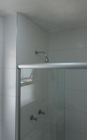 Apartamento à venda com 137m², 3 quartos e 2 vagasBanheiro da Suíte 2