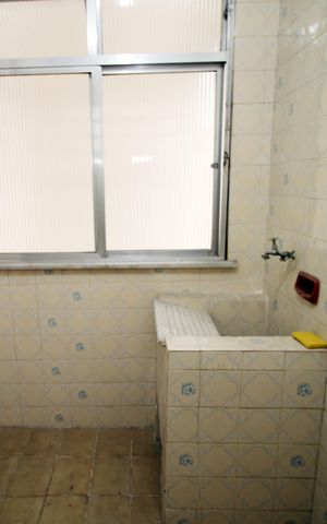Apartamento à venda com 70m², 2 quartos e 1 vagaÁrea de Serviço