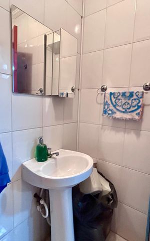 Casa à venda com 206m², 3 quartos e 2 vagas Casa à venda com 206m², 3 quartos e 2 vagasLavabo 2