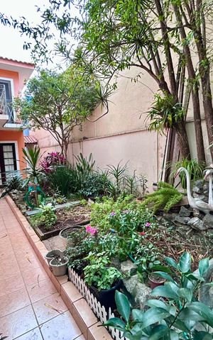Casa à venda com 206m², 3 quartos e 2 vagas Casa à venda com 206m², 3 quartos e 2 vagasJardim