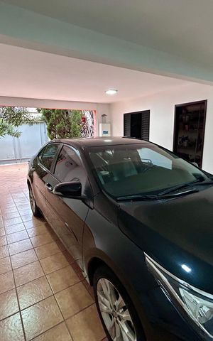 Casa à venda com 206m², 3 quartos e 2 vagas Casa à venda com 206m², 3 quartos e 2 vagasGaragem