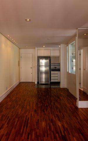 Apartamento à venda com 67m², 2 quartos e 2 vagas Apartamento à venda com 67m², 2 quartos e 2 vagasSala
