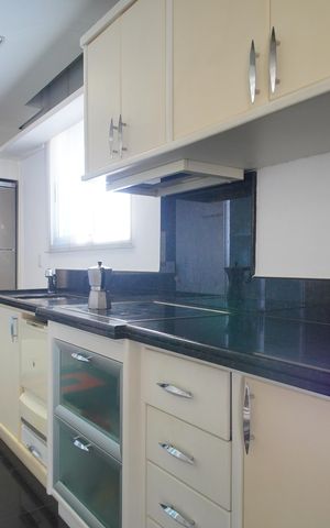 Apartamento à venda com 340m², 3 quartos e 3 vagasCozinha