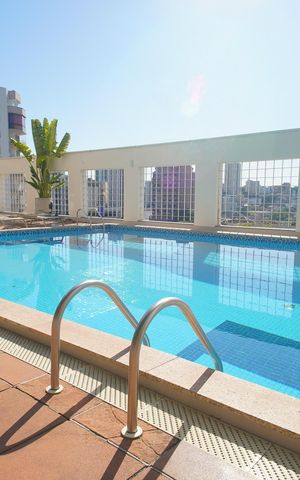 Apartamento à venda com 340m², 3 quartos e 3 vagasÁrea comum - Piscina