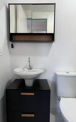 Apartamento à venda com 32m², 2 quartos e sem vaga Apartamento à venda com 32m², 2 quartos e sem vagaBanheiro