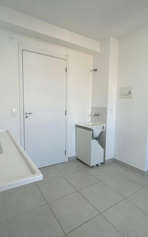 Apartamento à venda com 32m², 2 quartos e sem vaga Apartamento à venda com 32m², 2 quartos e sem vagaCozinha e Área de Serviço