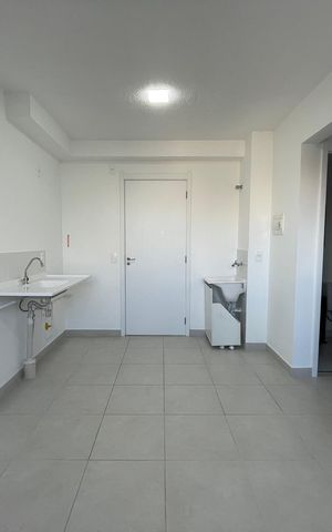 Apartamento à venda com 32m², 2 quartos e sem vaga Apartamento à venda com 32m², 2 quartos e sem vagaSala