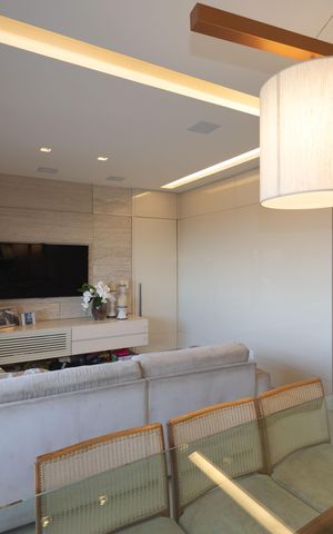 Apartamento à venda com 115m², 3 quartos e 2 vagas Apartamento à venda com 115m², 3 quartos e 2 vagasSala de Jantar