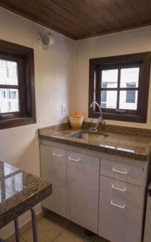 Casa à venda com 270m², 3 quartos e 1 vaga