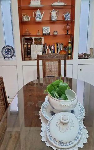 Casa à venda com 270m², 3 quartos e 1 vaga Casa à venda com 270m², 3 quartos e 1 vagaSala