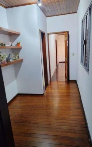 Casa à venda com 270m², 3 quartos e 1 vaga Casa à venda com 270m², 3 quartos e 1 vagaQuarto