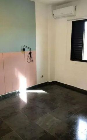 Casa à venda com 260m², 3 quartos e sem vaga Casa à venda com 260m², 3 quartos e sem vagaQuarto