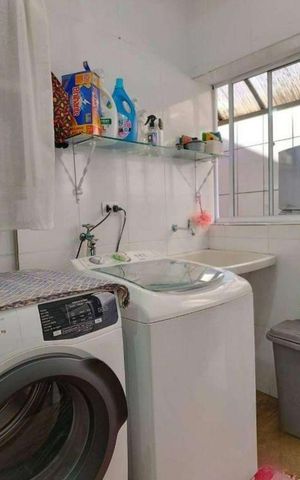 Casa à venda com 280m², 4 quartos e sem vaga