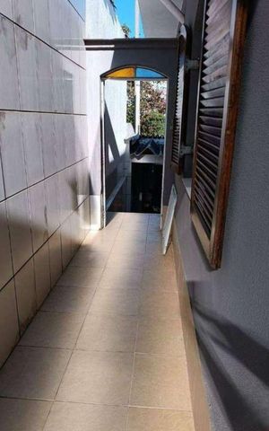 Casa à venda com 280m², 4 quartos e sem vaga