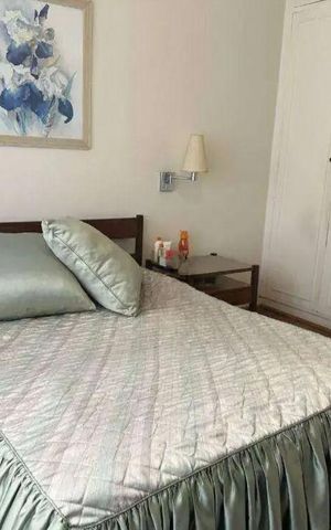 Casa à venda com 300m², 3 quartos e 2 vagas Casa à venda com 300m², 3 quartos e 2 vagasQuarto