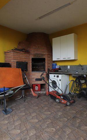 Casa para alugar com 450m², 4 quartos e 6 vagasChurrasqueira