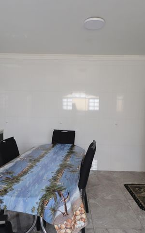 Casa para alugar com 450m², 4 quartos e 6 vagasCozinha