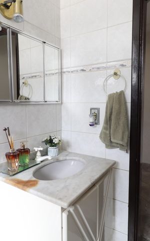 Casa para alugar com 450m², 4 quartos e 6 vagasLavabo