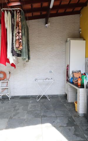 Casa para alugar com 450m², 4 quartos e 6 vagasÁrea de Serviço