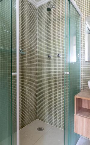 Apartamento à venda com 80m², 3 quartos e 1 vaga Apartamento à venda com 80m², 3 quartos e 1 vagaBanheiro Social
