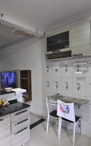 Casa à venda com 100m², 7 quartos e sem vagaCozinha