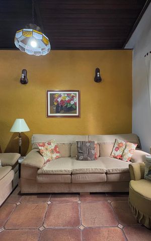 Casa para alugar com 400m², 4 quartos e 3 vagasSala