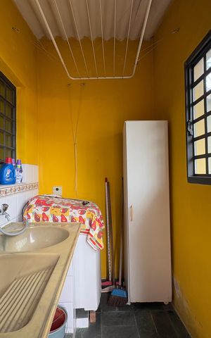 Casa para alugar com 400m², 4 quartos e 3 vagasÁrea de Serviço da Edícula