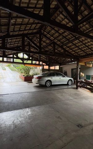 Casa para alugar com 400m², 4 quartos e 3 vagasÁrea Externa
