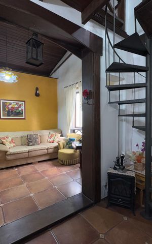 Casa para alugar com 400m², 4 quartos e 3 vagasSala