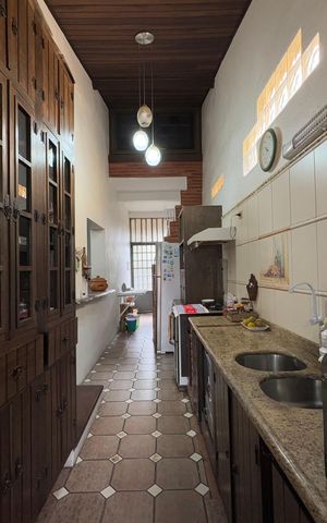 Casa para alugar com 400m², 4 quartos e 3 vagasCozinha