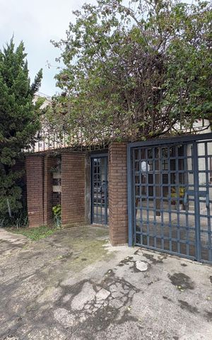 Casa para alugar com 400m², 4 quartos e 3 vagasFachada