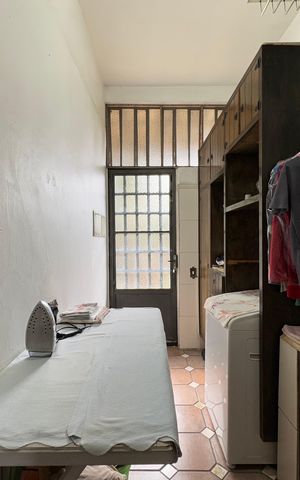 Casa para alugar com 400m², 4 quartos e 3 vagasÁrea de Serviço