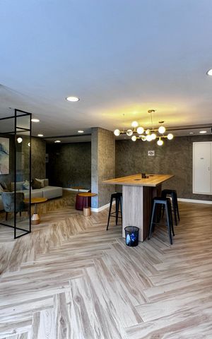 Studio à venda com 30m², 0 quarto e sem vaga Studio à venda com 30m², 0 quarto e sem vagaCoworking