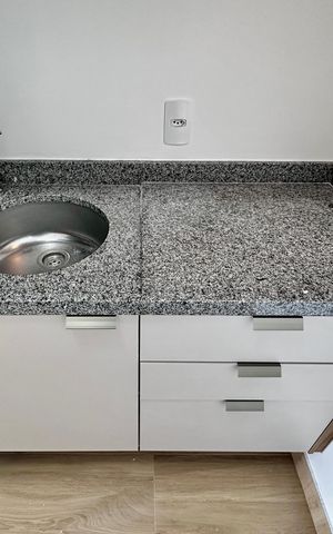Studio à venda com 30m², 0 quarto e sem vaga Studio à venda com 30m², 0 quarto e sem vagaCozinha