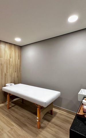 Studio à venda com 30m², 0 quarto e sem vaga Studio à venda com 30m², 0 quarto e sem vagaMassagem