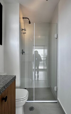 Studio à venda com 30m², 0 quarto e sem vaga Studio à venda com 30m², 0 quarto e sem vagaBanheiro
